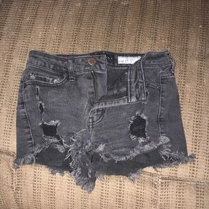 Cute ripped Aeropostale shorts